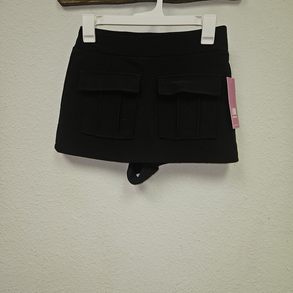 Black Women's Skort - Small - Picture 1 of 5